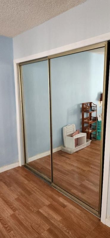 Building Photo - 901 De La Fuente St