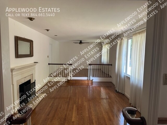 Foto del edificio - 108 Pine Acres Rd