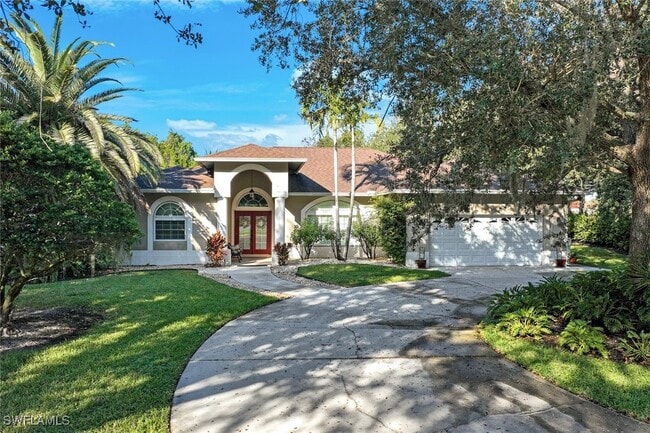 Foto del edificio - 7500 Woodland Bend Cir