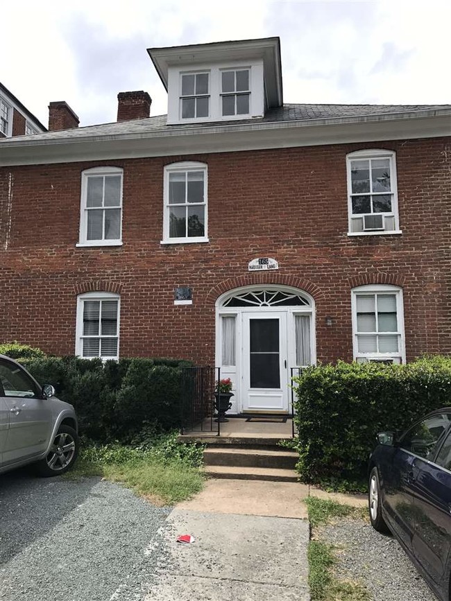 Foto del edificio - 165 Madison Ln
