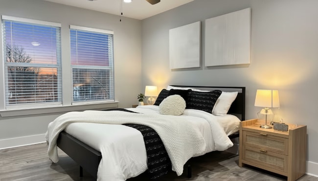 Building Photo - 2393 Highpoint Rd