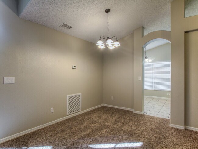 Foto del edificio - 3844 Becontree Pl
