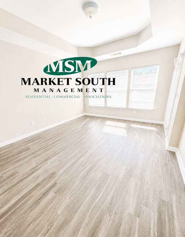 Foto del edificio - **Two-Year Lease Special**