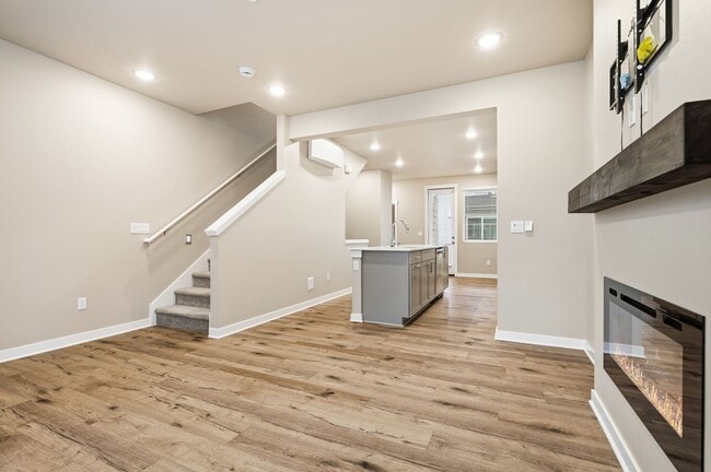 Foto del edificio - 1288sf | 2 Bedrooms 2.5 Baths | 2 Car Garage