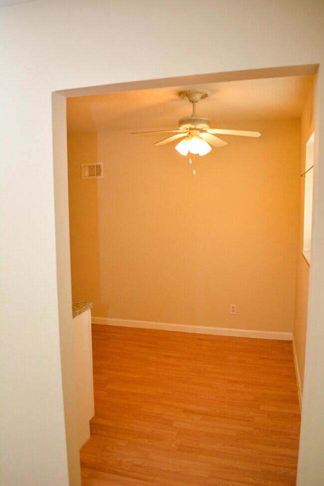 Building Photo - 3609 Eichelberger St