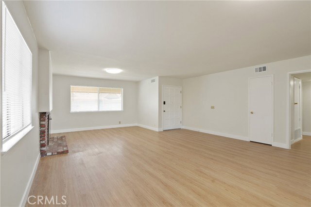Building Photo - 8801 Monterey Cir