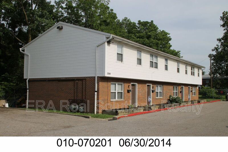 Primary Photo - 3294-3298 E 5th Ave