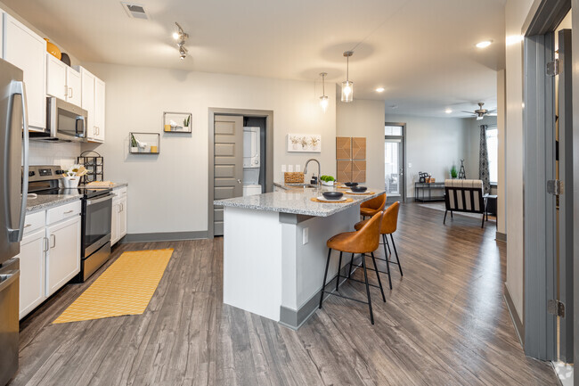 2BR, 2BA - The Hamilton - 1,187SF - Kitchen - The Lofts at Gateway