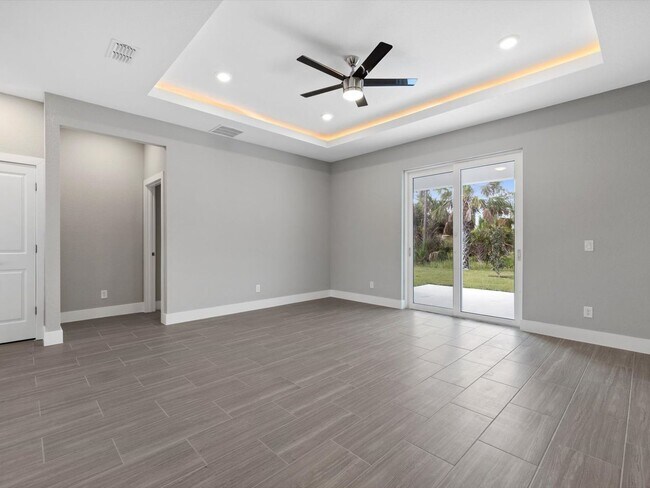 Building Photo - Deposit-Free! Modern, energy efficient hom...