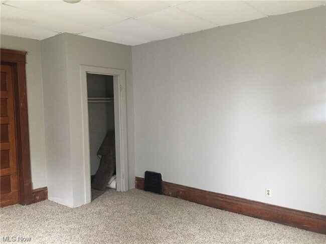 Building Photo - 878 Florida Ave