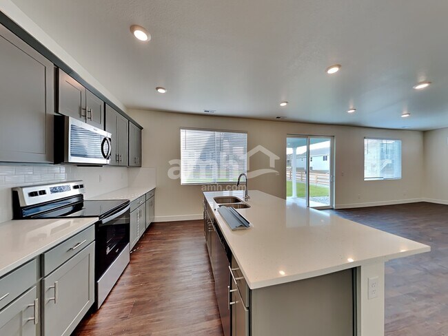 Foto del edificio - 3990 Patterdale Pl