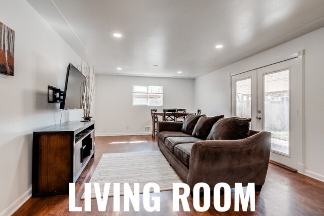 Foto del edificio - 7101 Wolff St