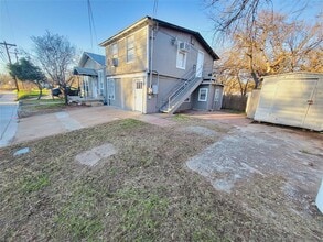 Building Photo - 6404 Ponca St