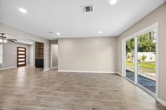 Building Photo - 4315 Kelling St