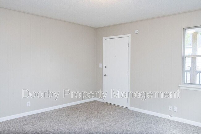 Foto del edificio - 3113 Curtis St