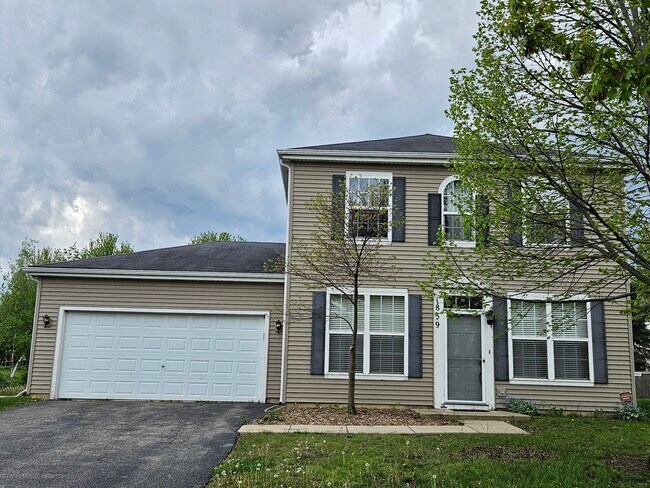 Building Photo - 1859 Westridge Pl
