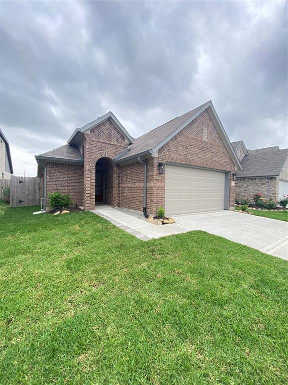 Primary Photo - 5023 Aspen Orch Dr