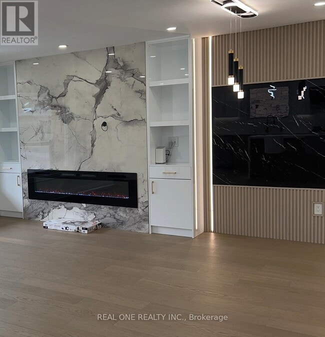 Building Photo - 3366 Strabane Dr