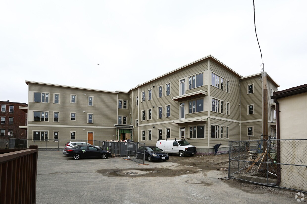 Foto principal - 8 Banton St