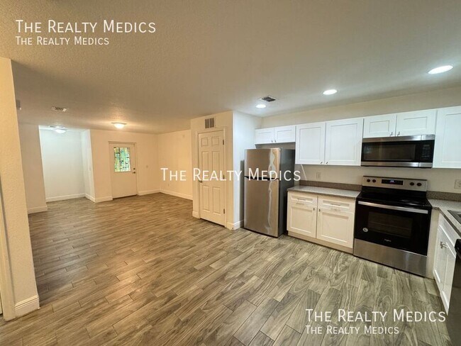 Foto del edificio - 708 Bon Air St