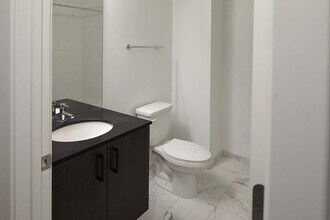 Interior Photo - Ambassador