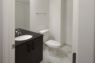 Interior Photo - Ambassador