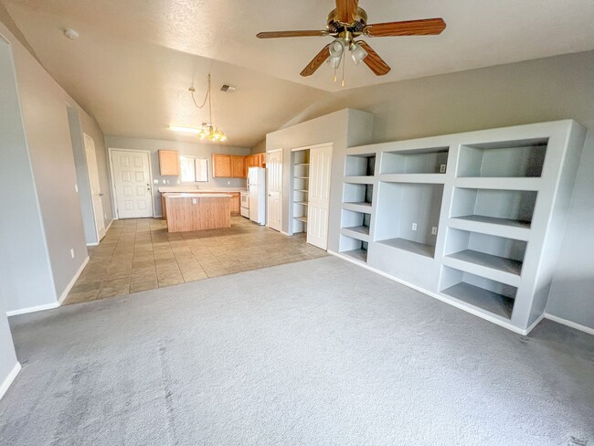 Building Photo - DUPLEX APARTMENT - CAMP VERDE