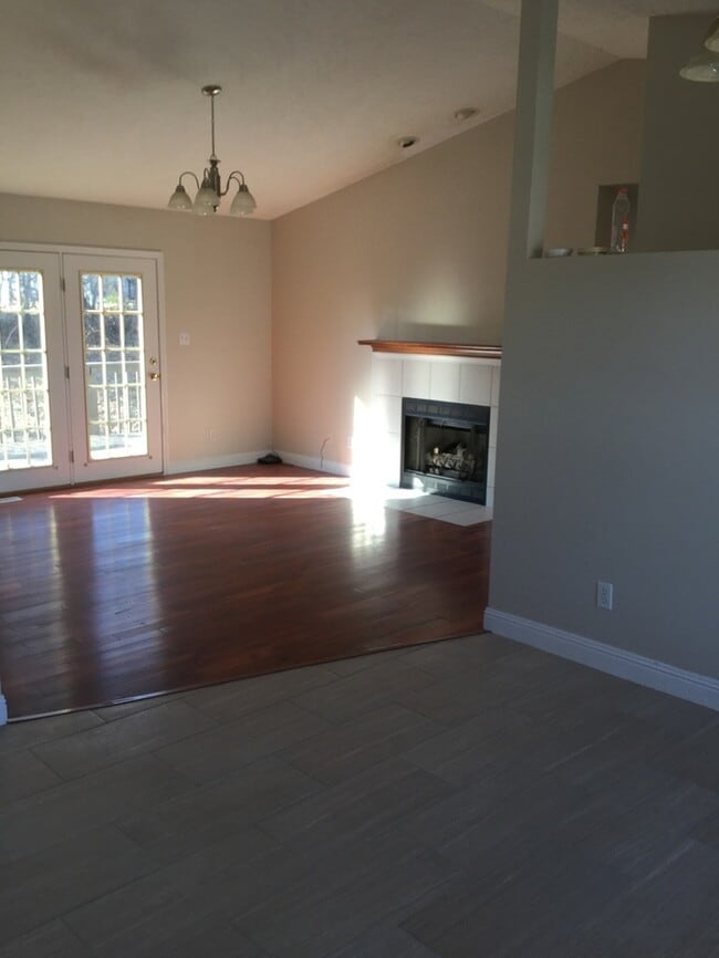 Building Photo - Home in Gibbs Community Available