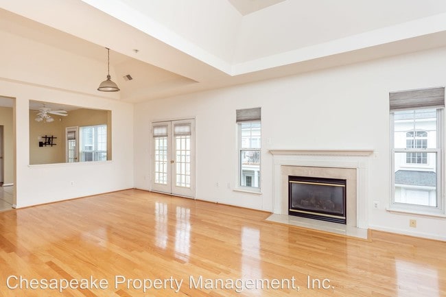 Building Photo - 3 br, 2 bath House - 52 Barbican Way