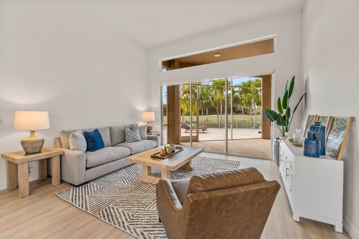 Foto principal - 15621 Latina Pl