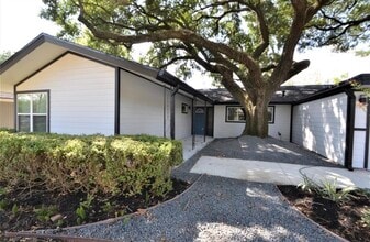 Building Photo - 4829 Waycross Dr