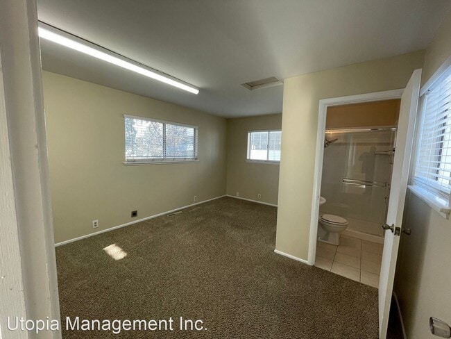 Foto del edificio - 3 br, 2 bath House - 1430 Hillside Drive