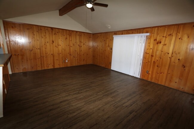 Foto del edificio - 1607 Chilton Ln