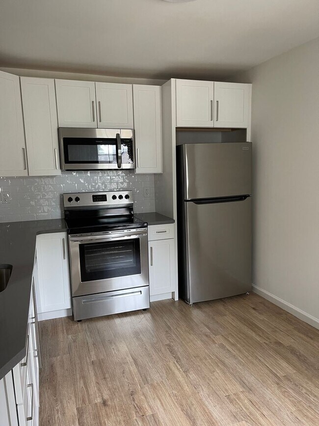 Greenview Village I 55+ Apartments in Islip, NY