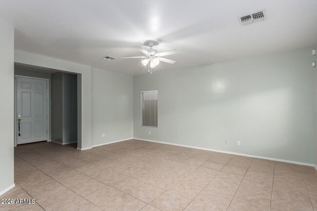 Building Photo - 2739 E Indian Wells Pl