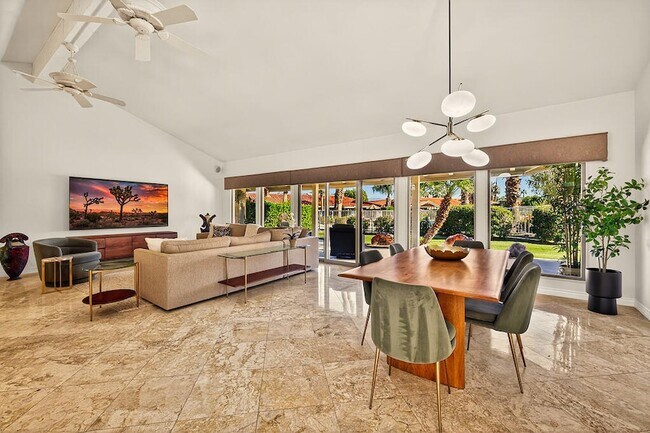 Foto del edificio - 45668 Pueblo Rd