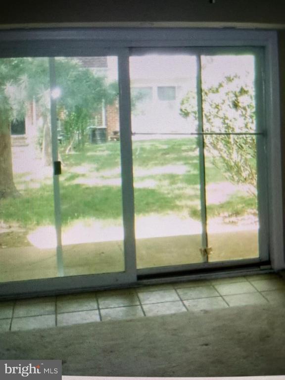 Primary Photo - 1090 Corbridge Ct