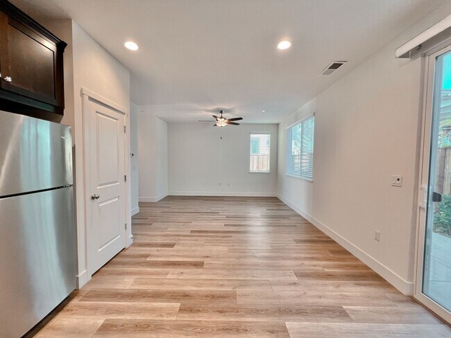 Foto del edificio - Beautiful Duets at Westfield in Hollister