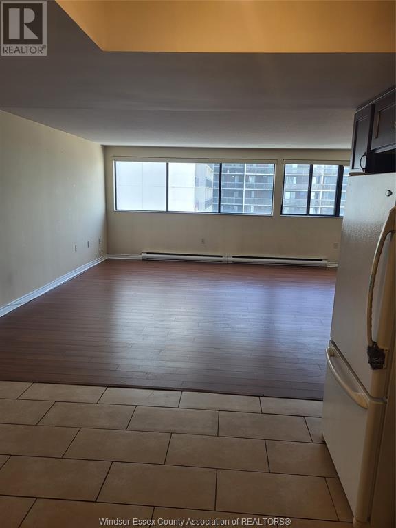 Building Photo - 380 Pelissier St