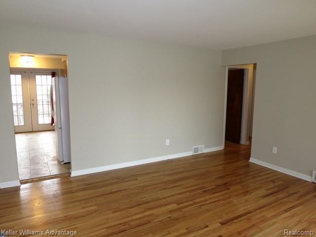 Foto del edificio - 732 Elmsford Dr