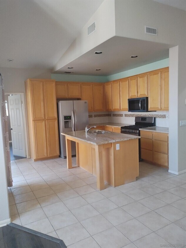Primary Photo - 11566 Miro Cir