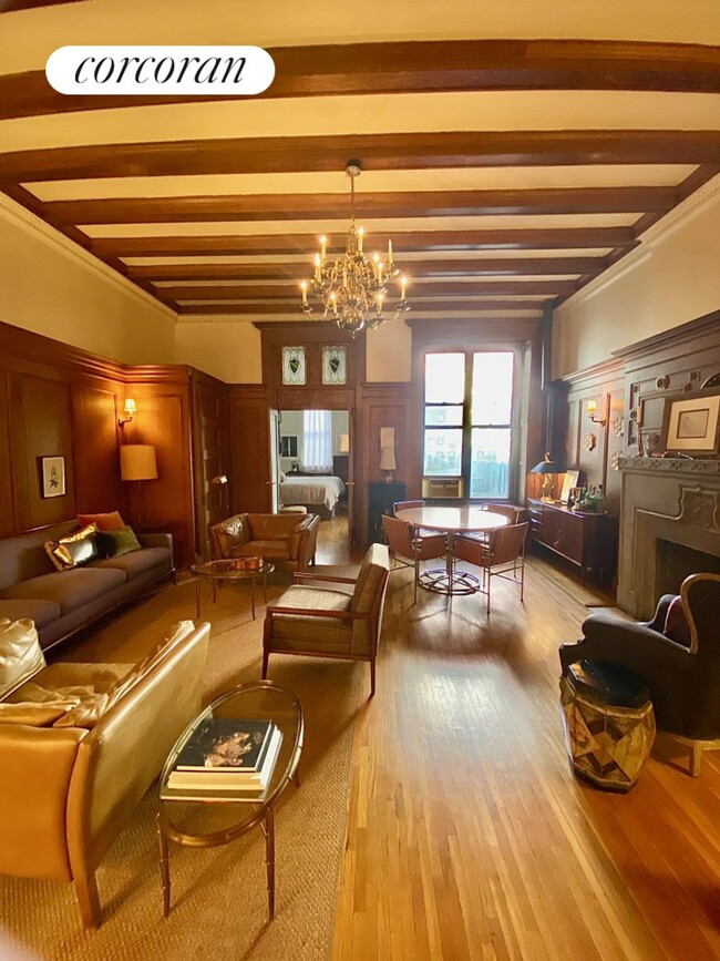 Foto del edificio - 9 W 69th St