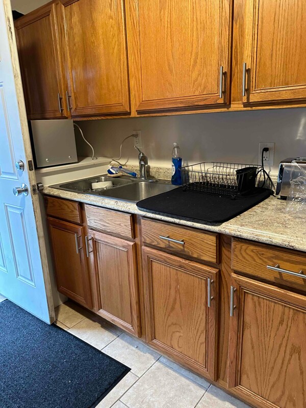 Foto principal - 661 8th Ave E N