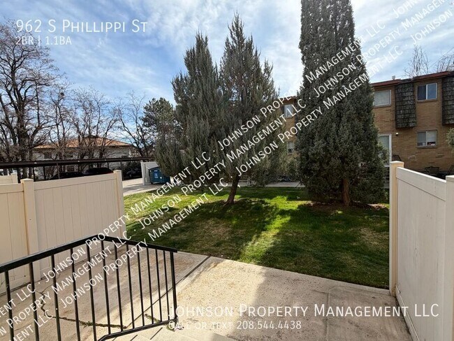 Foto del edificio - 962 S Phillippi St