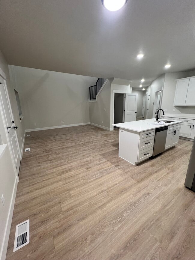 kitchen/living room - 1163 N 680 W