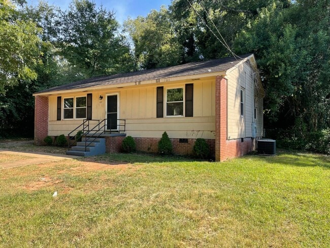 Building Photo - 107 Felter St