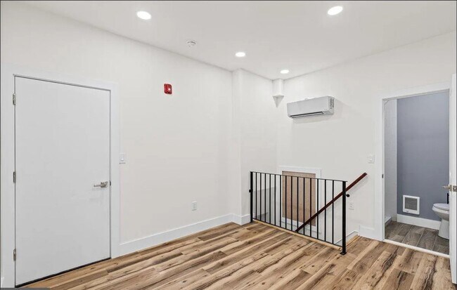Foto del edificio - 1222 Chancellor St