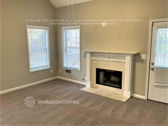 Foto del edificio - 103 Holly Ridge Rd