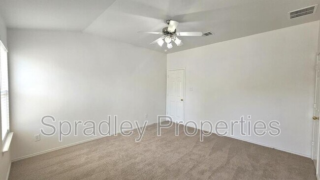 Building Photo - 1019 Starlight Dr