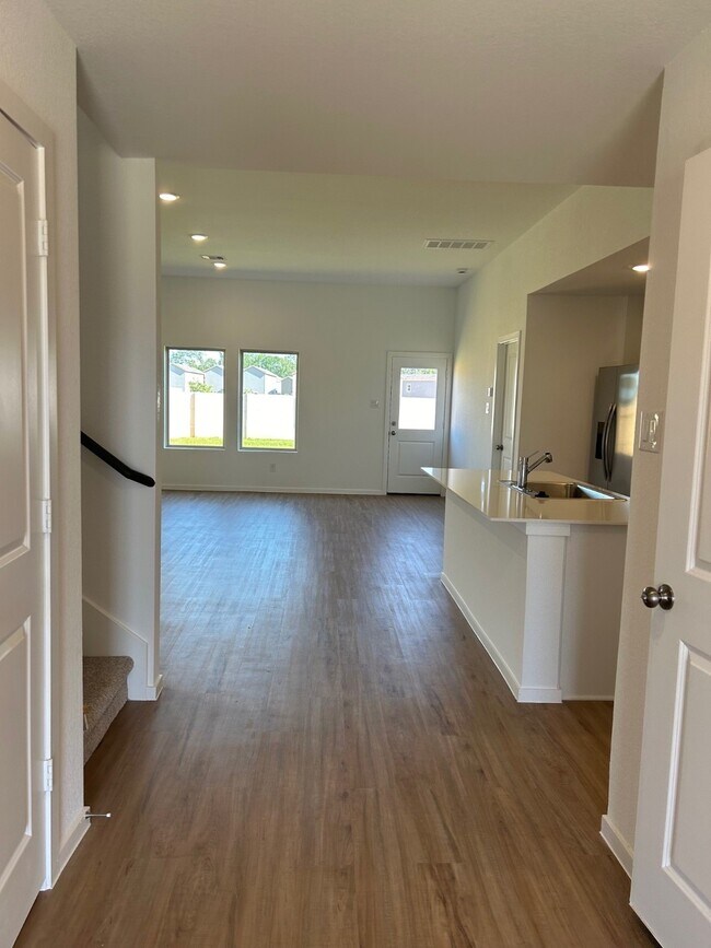 Building Photo - 21563 Casavatore Dr